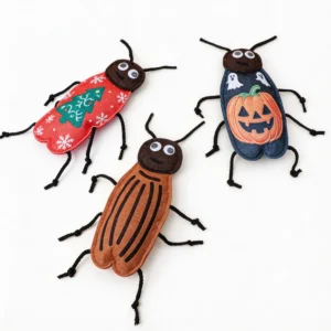 Felt Roach Interactive Cat Chew Toy