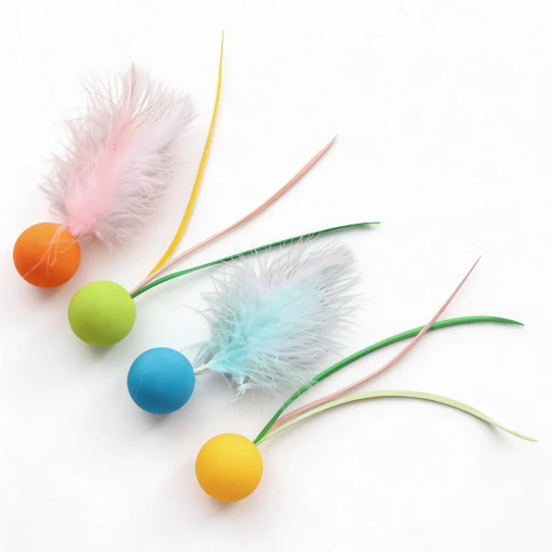 Four-color Feather Bounce Ball Cat Toy set with soft feathers and streamers for indoor chase play