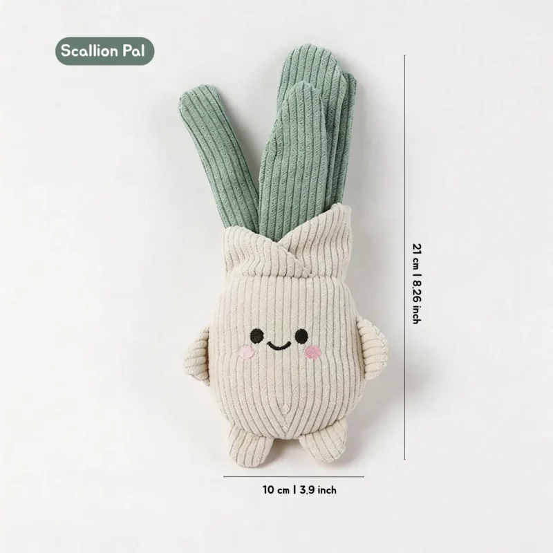 Scallion Pal Veggie Pals Crinkle Plush Dog Toy Size Detail Scallion Pal Veggie Pals Crinkle Plush Dog Toy, featuring a smiling scallion design with ribbed plush fabric and 10 x 21 cm size.