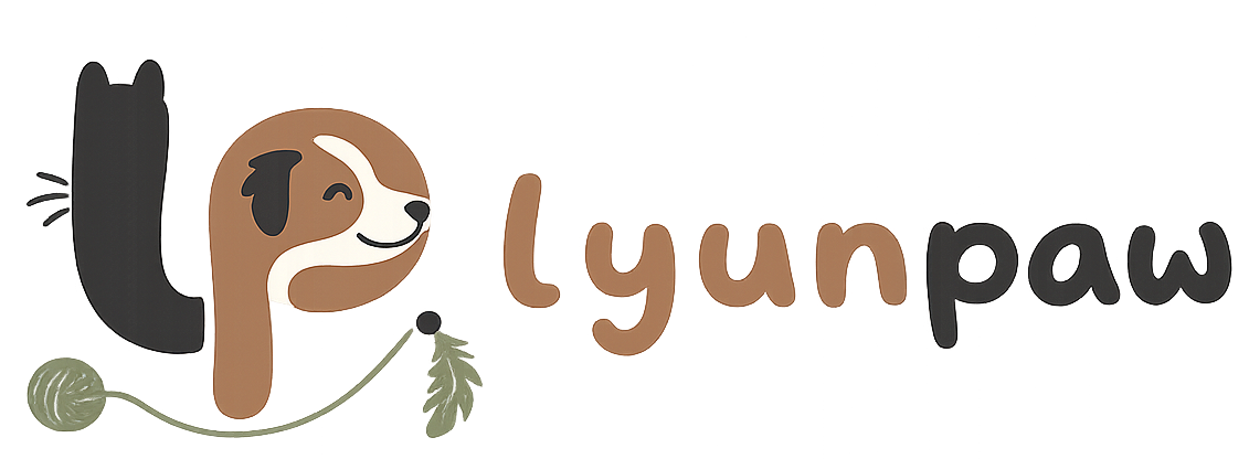 Lyunpaw logo featuring a dog, cat, and bird for a pet toy store.